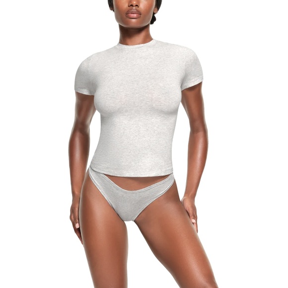 SKIMS Cotton Jersey T-Shirt - Picture 1 of 4